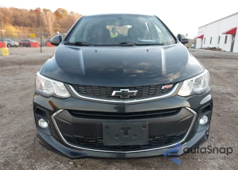2020 Chevrolet Sonic Fwd Lt 5-Door z USA, uszkodzony, nr VIN 1G1JD6SB5L4133384